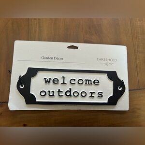 NWT Threshold Black and White Decorative Sign